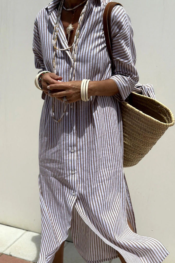 Quintilla - Schimmerndes Sommerkleid mit V-Ausschnitt