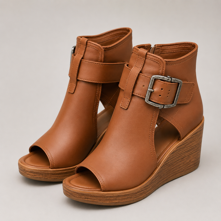 Fayre - Gepolsterte Keilstiefeletten