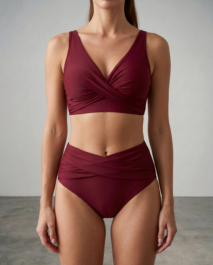 Avelyn - Figurformender Wickel-Bikini