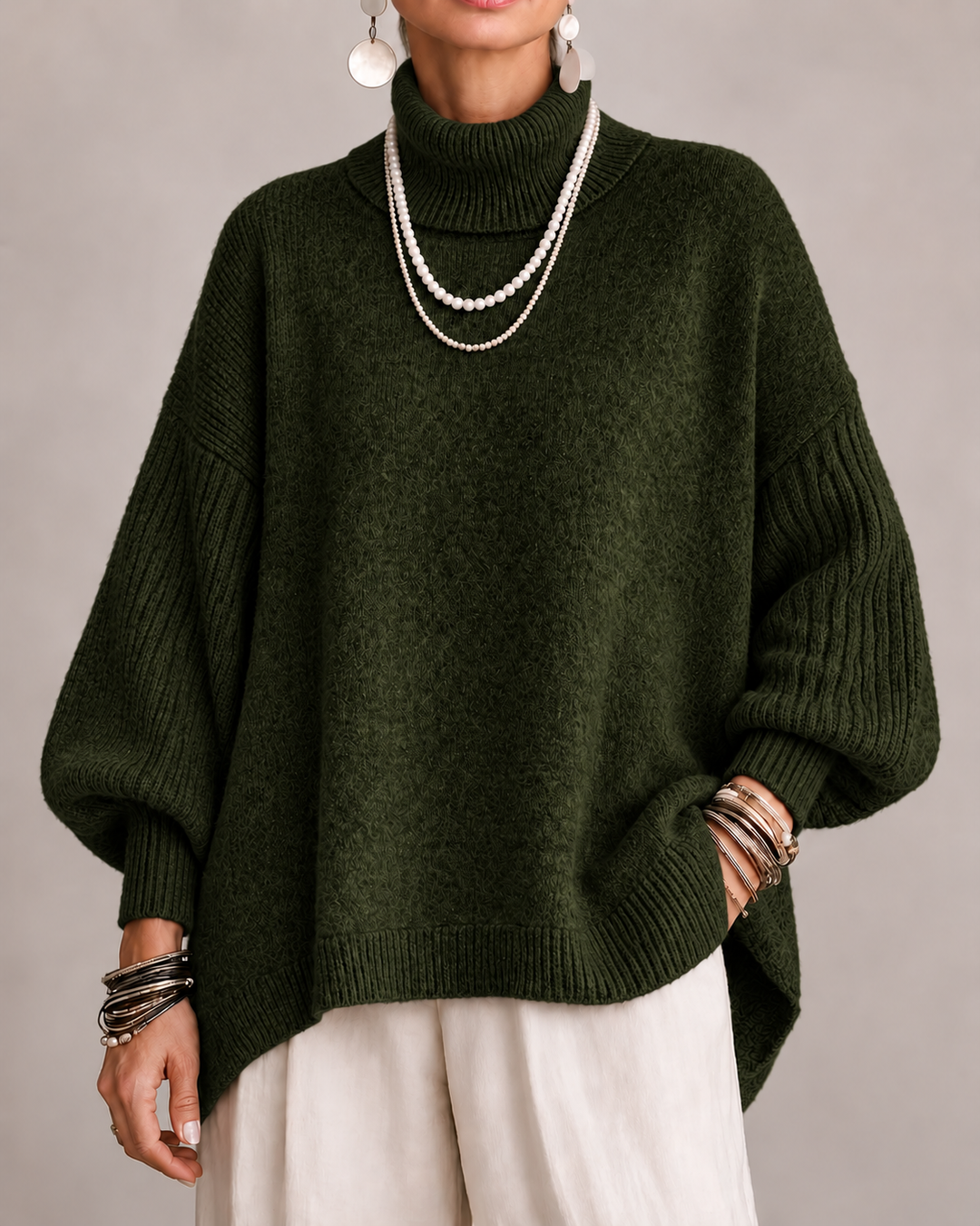 Sorcha - Entspannter, drapierter Rollkragenpullover