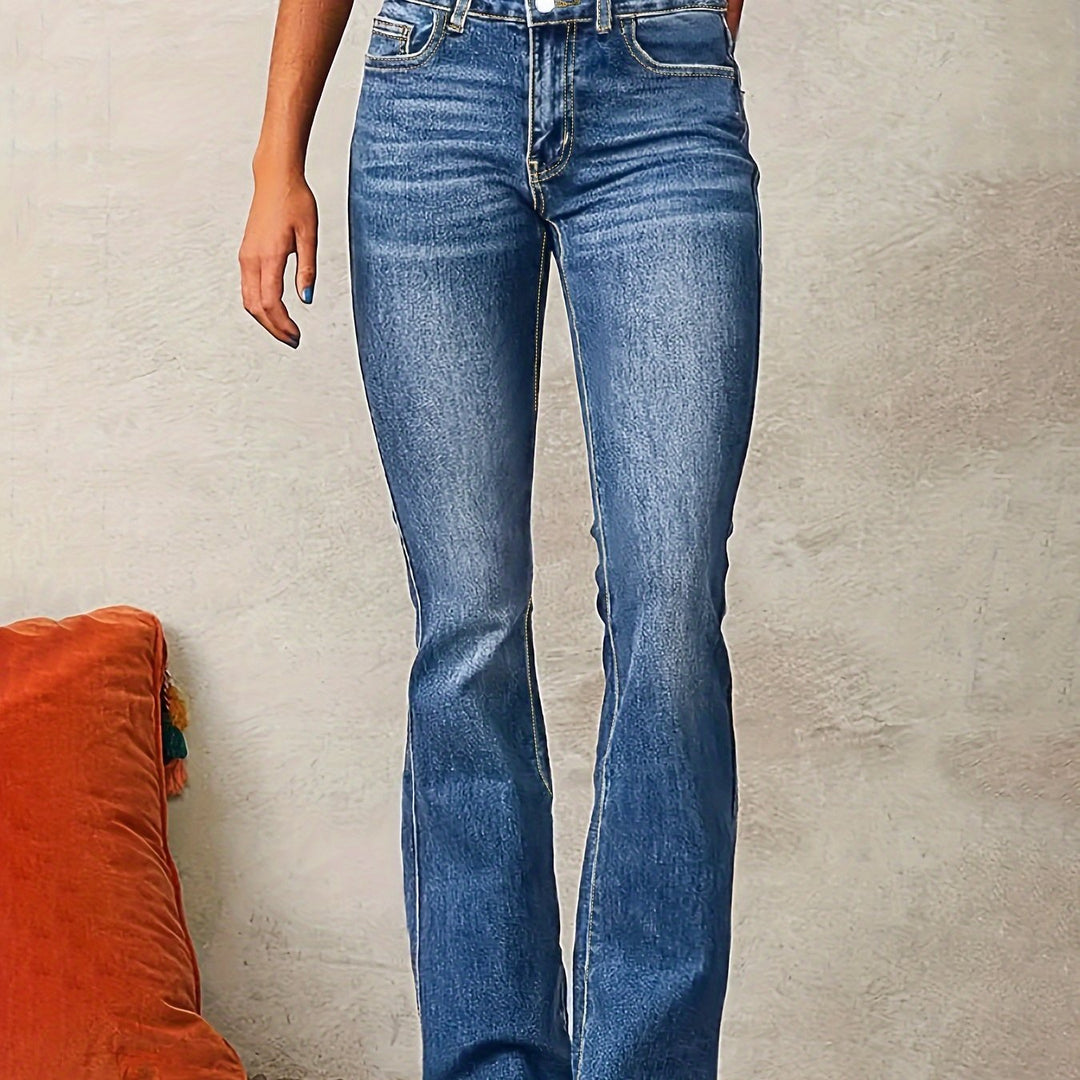Evarra - Ausgestellte High-Waist-Jeans aus weichem Stretch