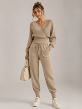 Adelyra - Geripptes Loungewear-Set (zweiteilig)