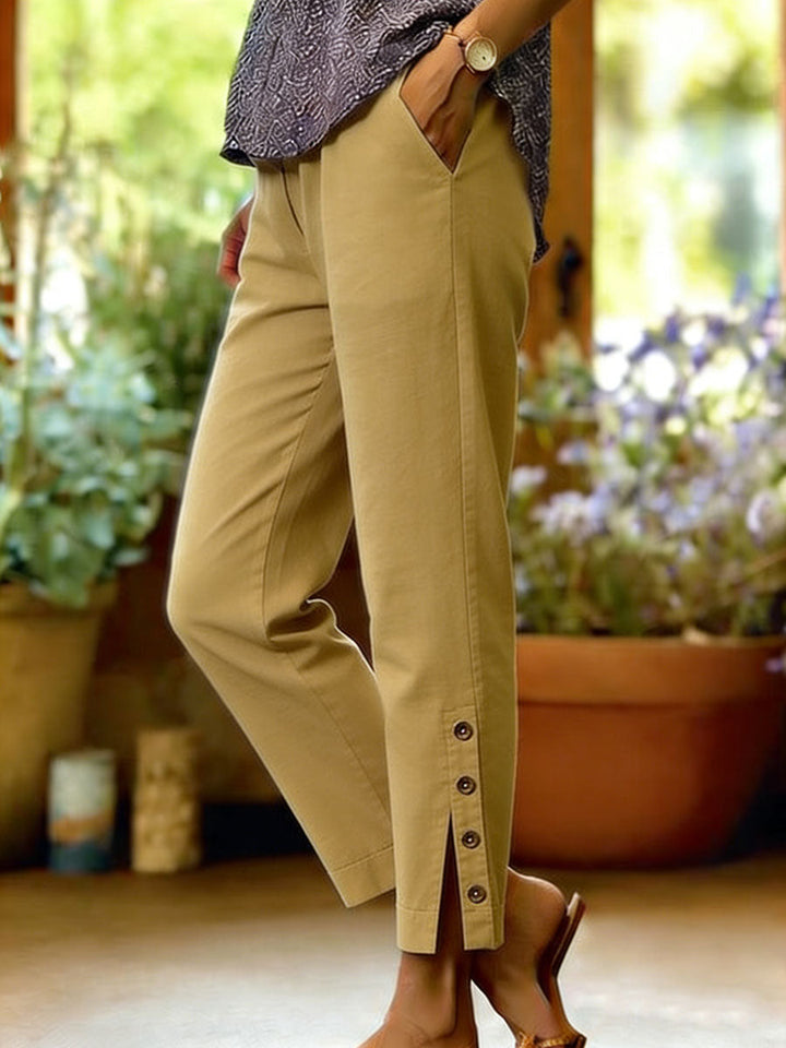 Bellamy - Knöchellange Hose mit Knopfdetail