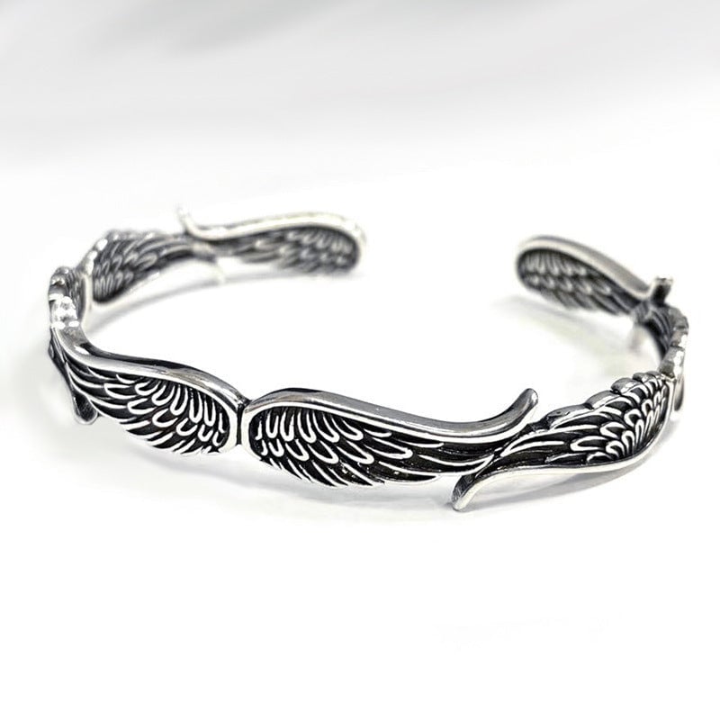 Raveya - Poliertes Engelsflügel-Armband