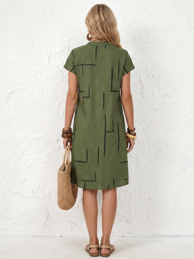 Elunara - Luftiges Kleid mit abstraktem Print