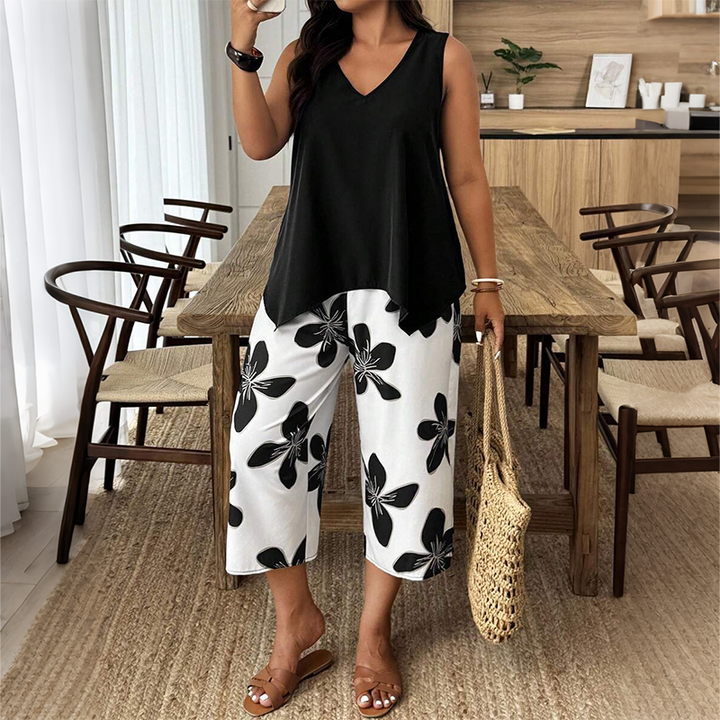 Marissa - Asymmetrisches Soft-Touch-Top & florales Capri-Set