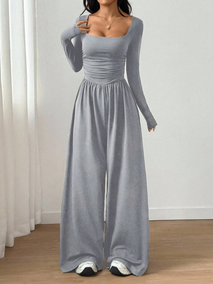 Alise - Jumpsuit mit Rüschen, Karree-Ausschnitt und weiten Beinen
