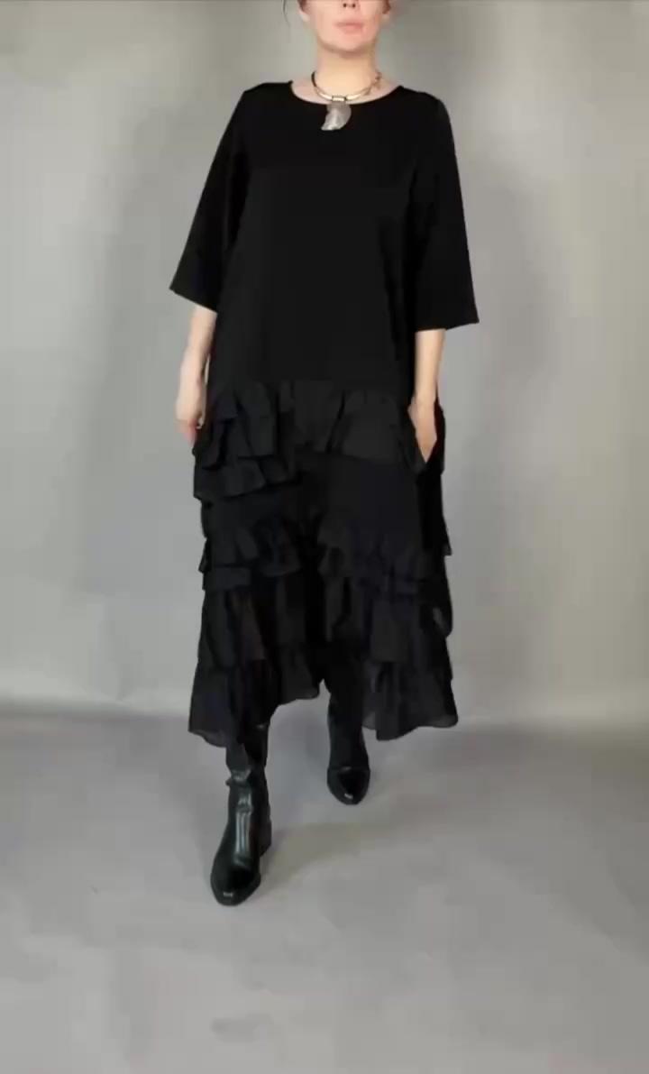 Elena - Soft-Touch Stufen-Maxikleid