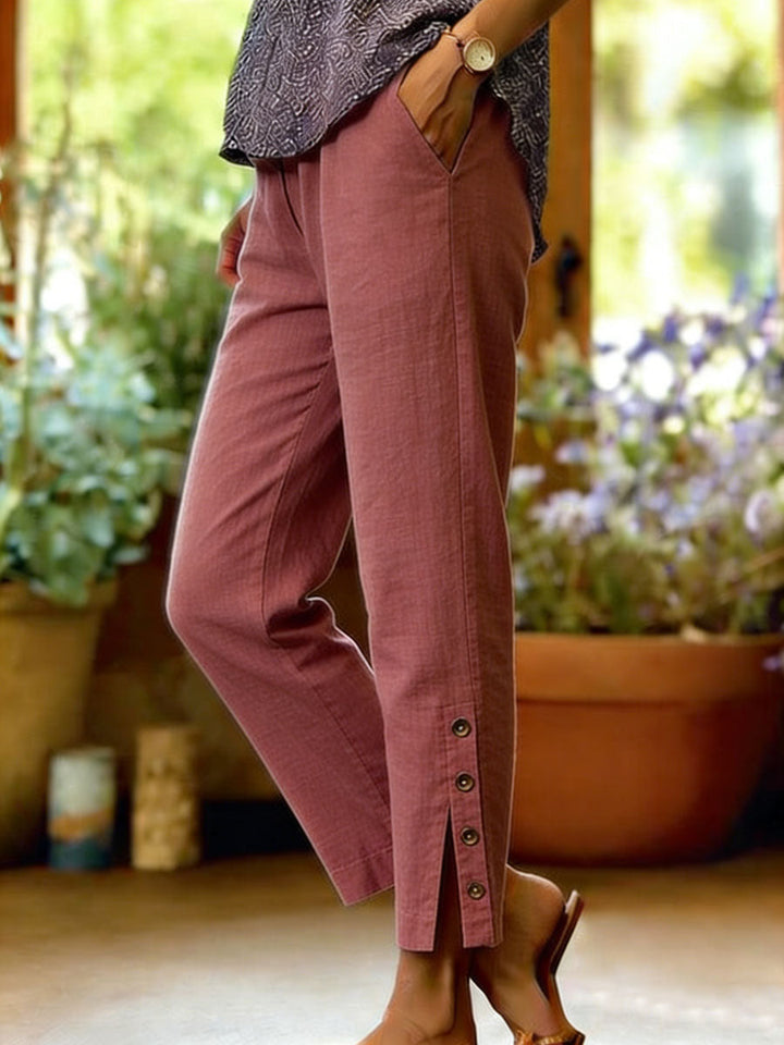 Bellamy - Knöchellange Hose mit Knopfdetail