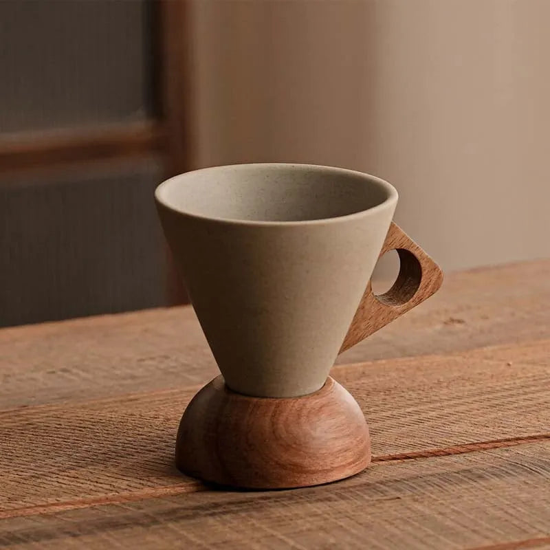 Mabel - Konische Premium-Kaffeetasse