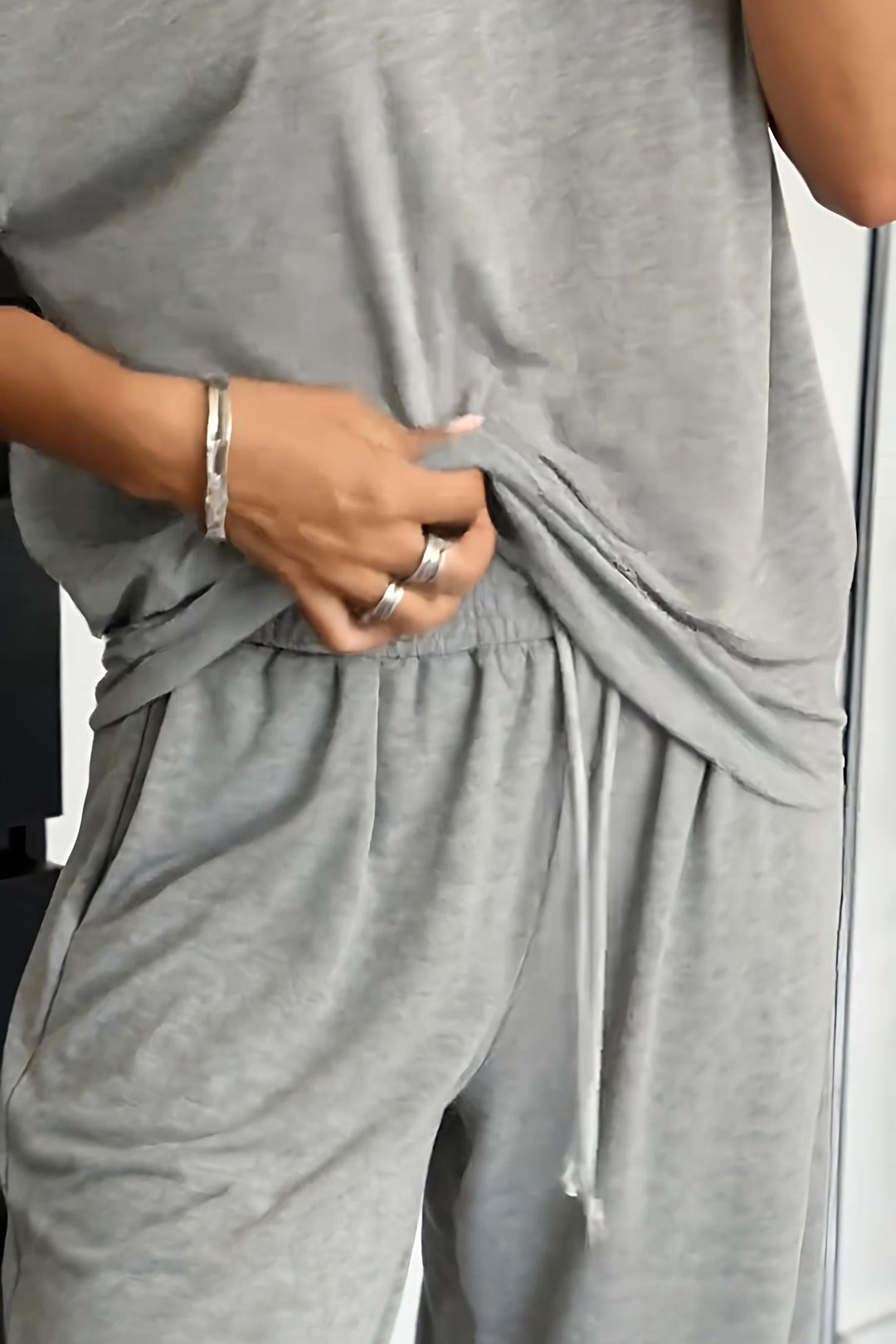 Cosima - Locker geschnittenes Set aus Oberteil und Hose