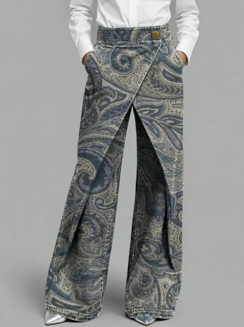 Dottie - Geblümte Jeans mit weitem Bein
