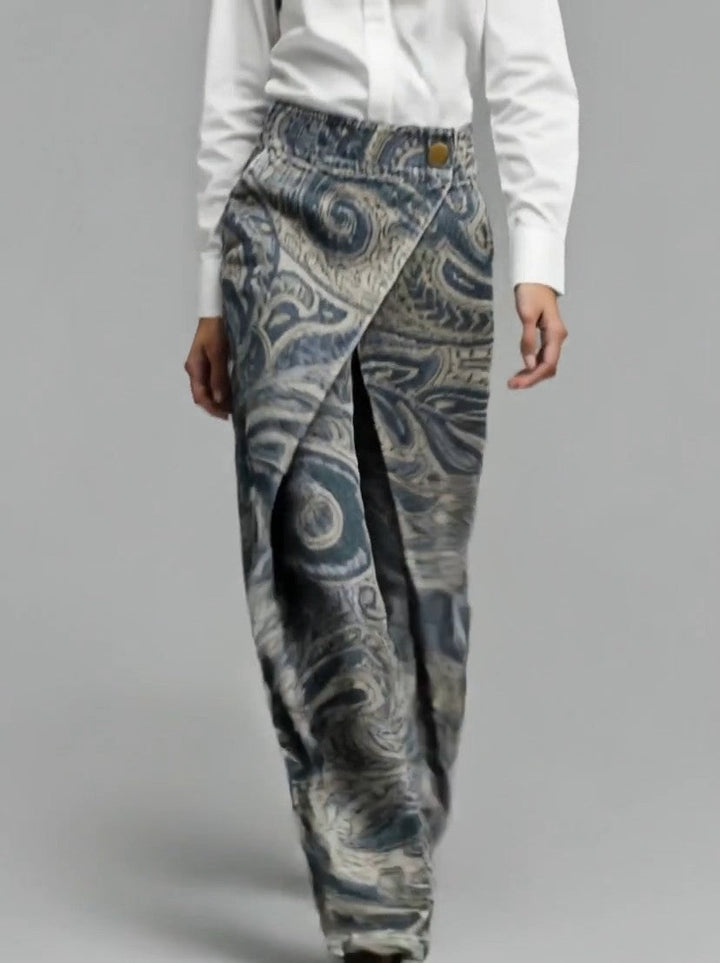 Dottie - Geblümte Jeans mit weitem Bein