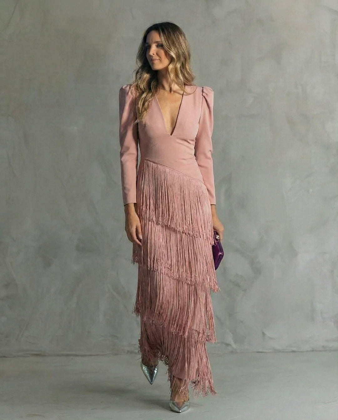 Serenva - Elegantes Midikleid mit Fransenärmeln
