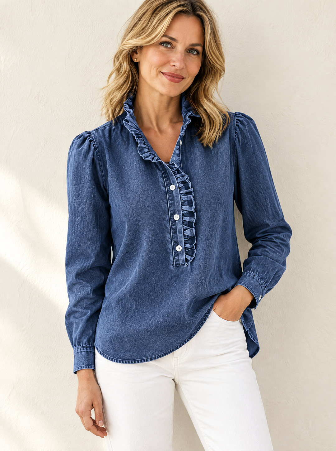 Brinna - Bluse mit zarten Rüschen