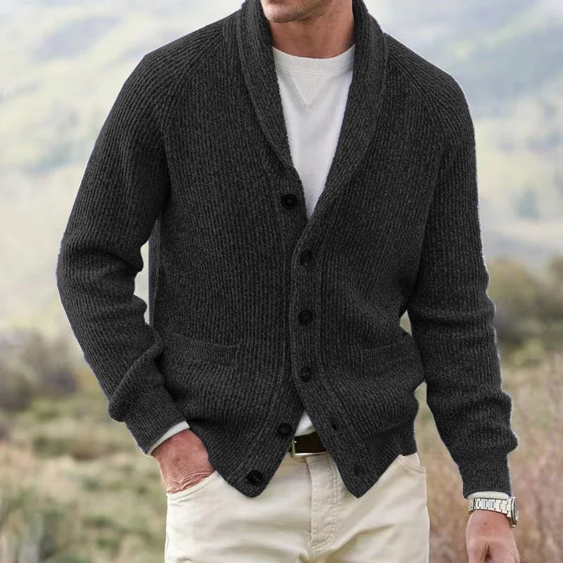 Bevan - Strukturierte Strickjacke mit Schalkragen
