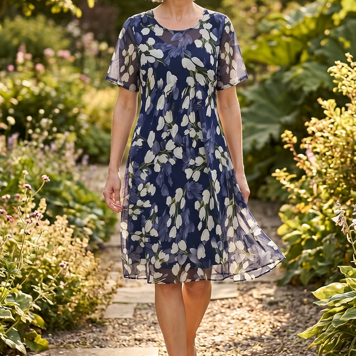 Genevora - Luftiges Midi-Blumenkleid