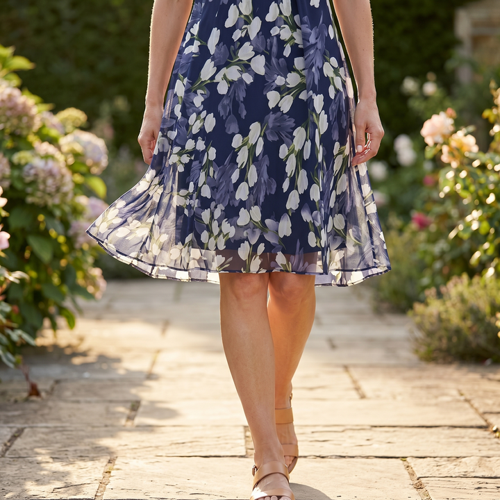 Genevora - Luftiges Midi-Blumenkleid