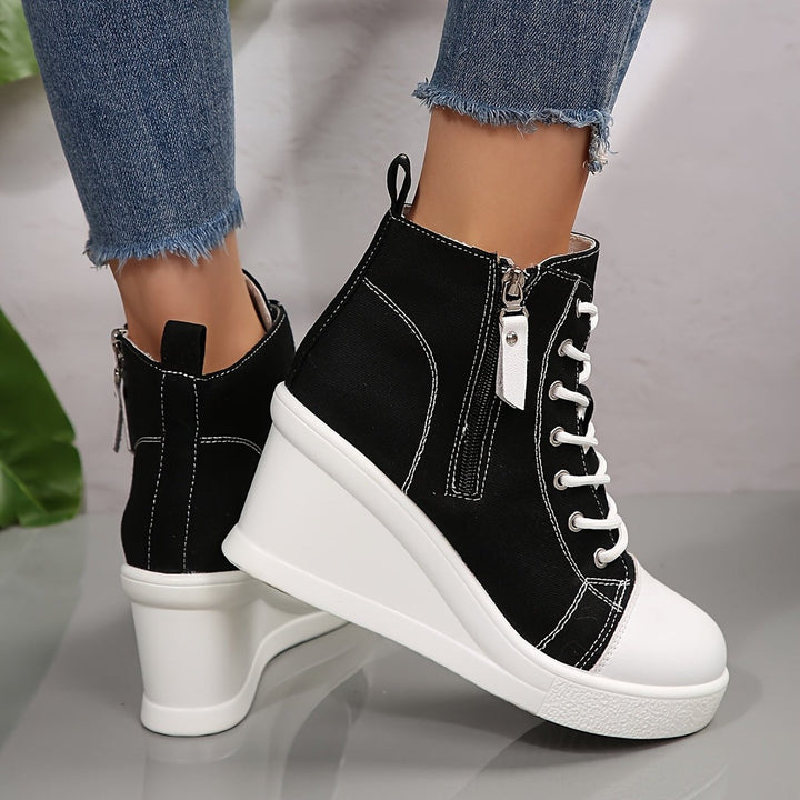 Harper - Skulptural geformte Keilsneaker