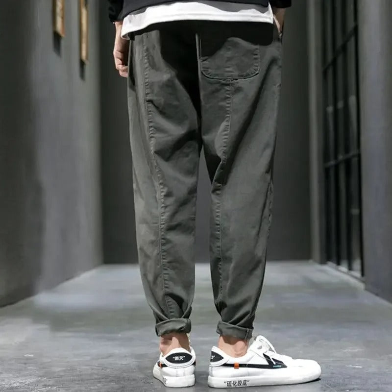 Neryth - schmal zulaufende Soft-Touch-Jogginghose