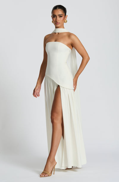 Rynellea - Elegantes trägerloses Abendkleid