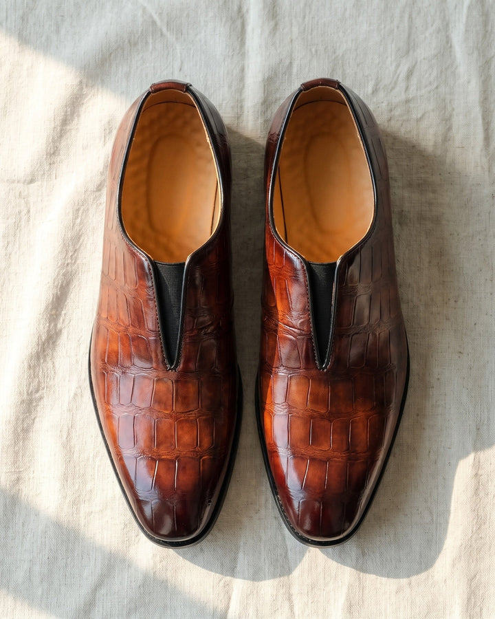 Denton - Kroko-geprägter Slipper mit Antik-Finish