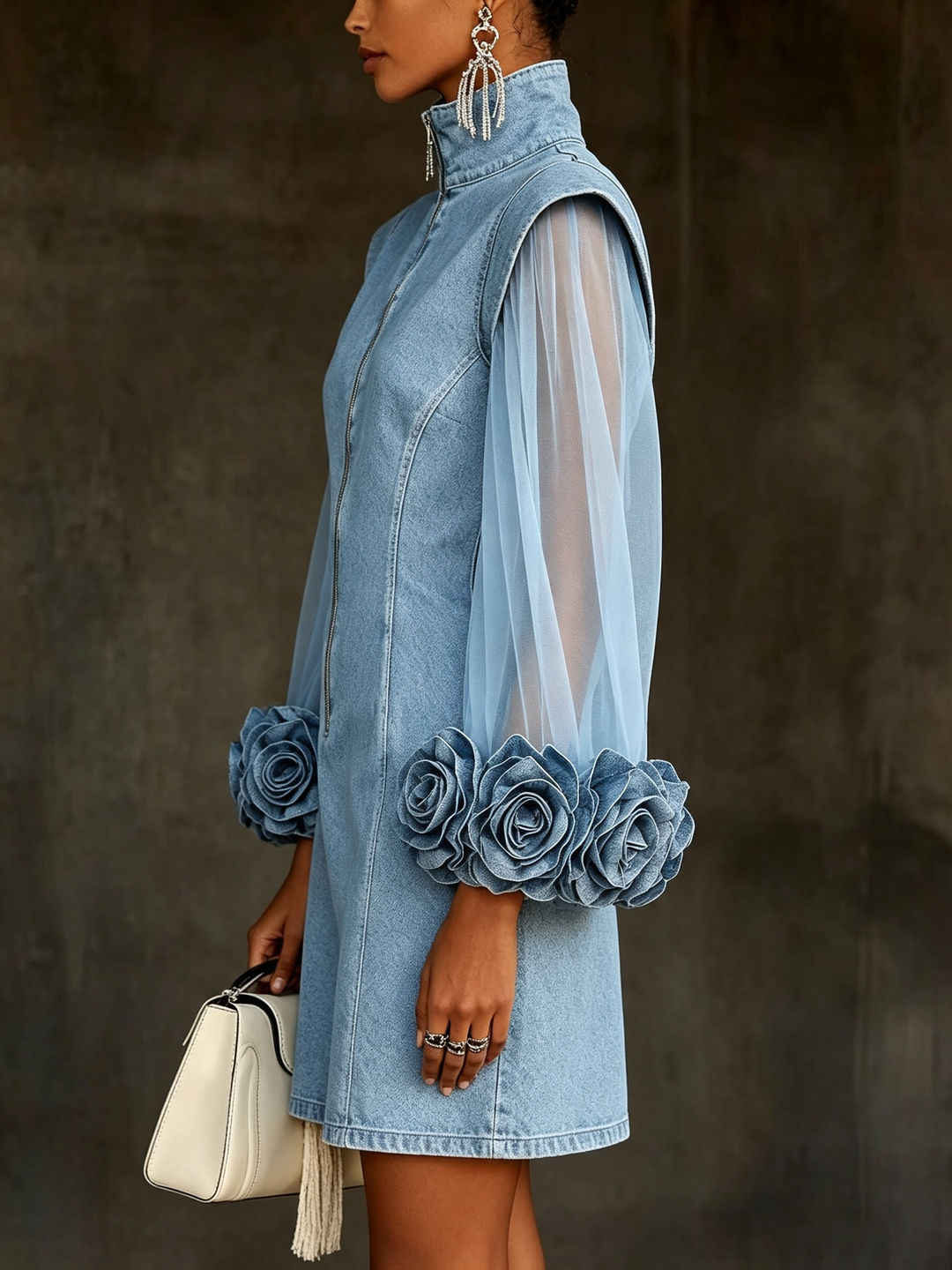 Eadie - Minikleid mit Blumenärmeln