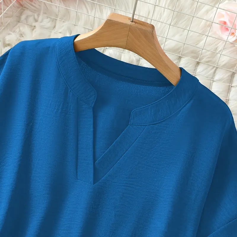 Laurel - Luftige V-Ausschnitt-Bluse
