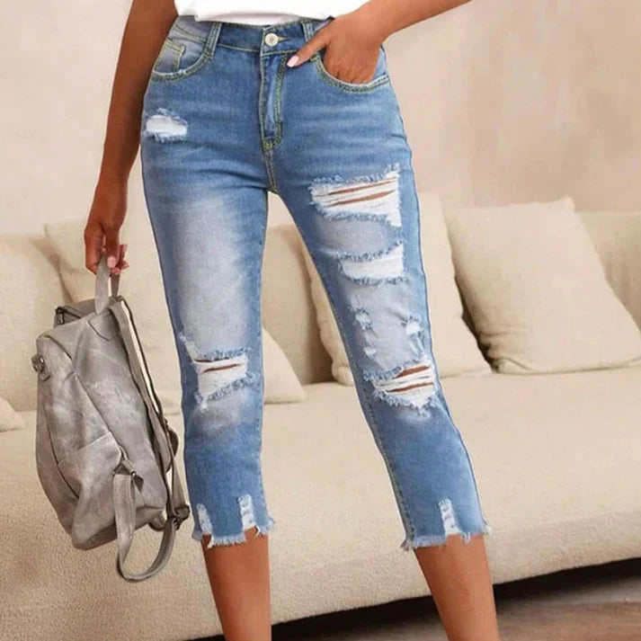Delina - Ripped-Jeans