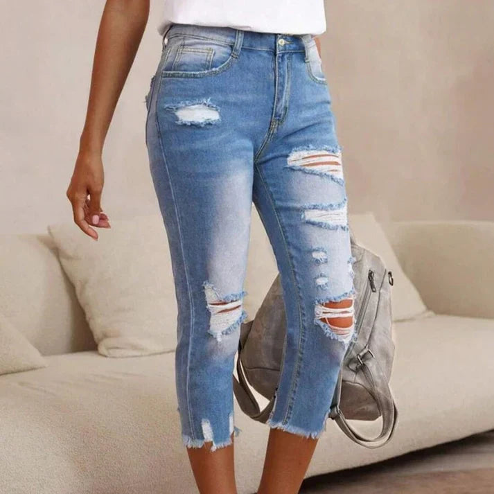 Delina - Ripped-Jeans