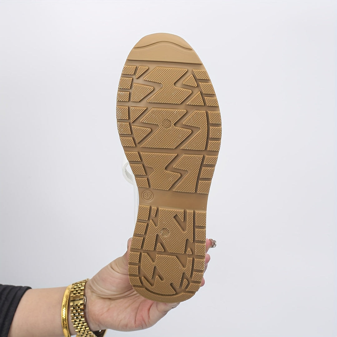 Novessia - Cut-out-Plateau-Keilsandalen
