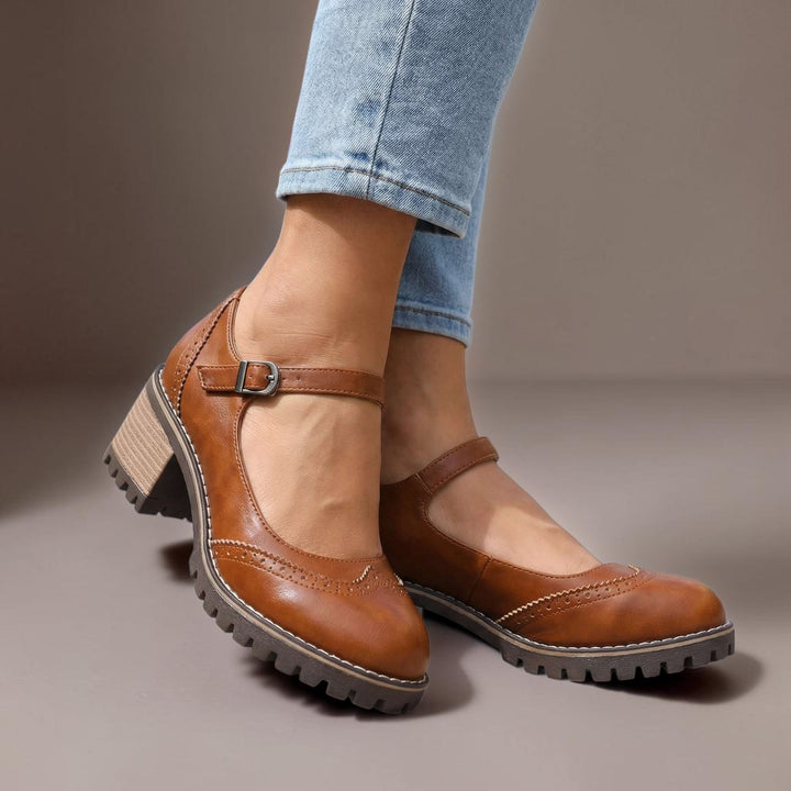 Ilyra - Blockabsatz-Schuhe mit Riemchen und Schnalle